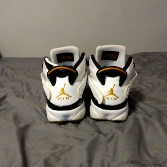 Jordan Other - Jordan 6 rings size 10